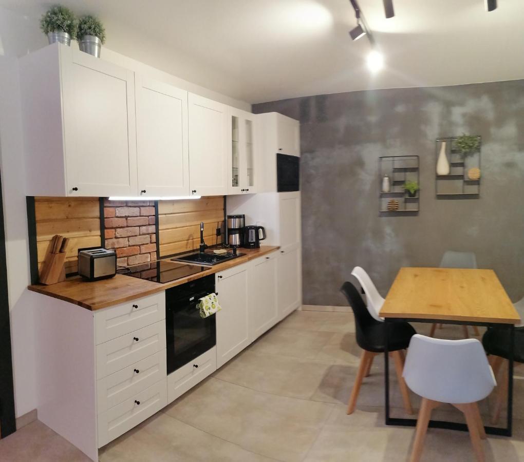 Apartament Jelen Apartment Złotów Екстериор снимка